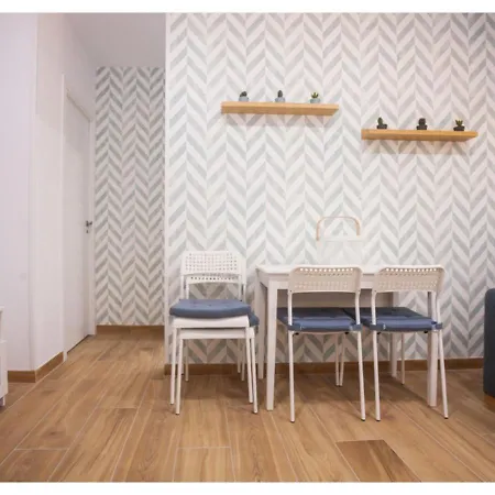 Felisa B Apartment