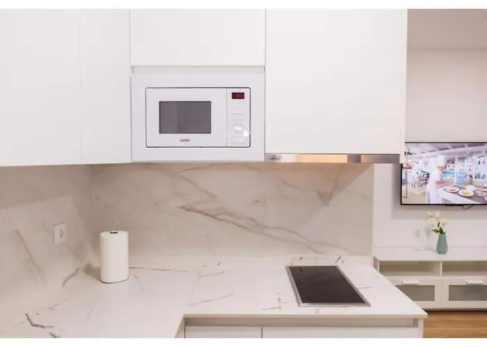 Felisa B San Vicente De La Barquera