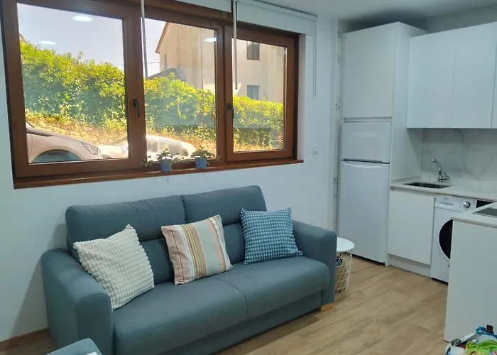 Felisa B San Vicente De La Barquera