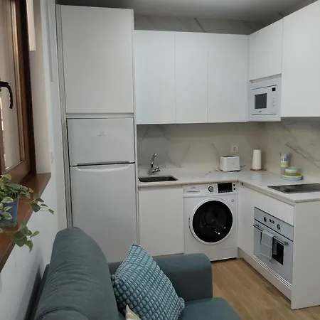 Felisa B サン・ビセンテ・デ・ラ・バルケラ